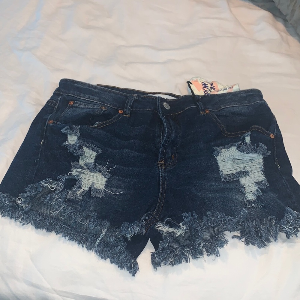 Jean shorts with holes size 11